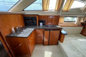 36ft Carver Yacht For Sale