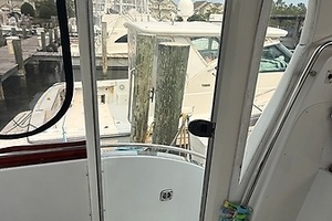 36ft Carver Yacht For Sale