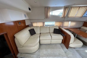 36ft Carver Yacht For Sale