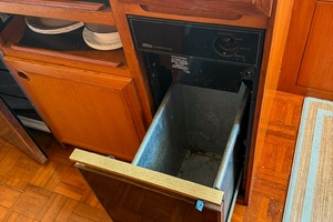 DeFever 49 Trash Compactor 