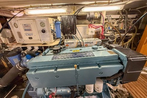 DeFever 49 Starb Engine & Watermaker 