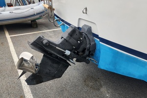24ft Limestone Yacht For Sale