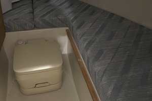 24ft Limestone Yacht For Sale