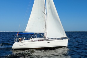 Boat Pour 34ft Beneteau Yacht For Sale