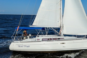Boat Pour 34ft Beneteau Yacht For Sale