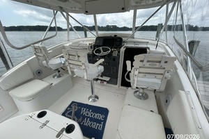 The O Klub 30ft Pursuit Yacht For Sale