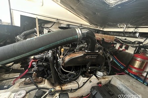 The O Klub 30ft Pursuit Yacht For Sale