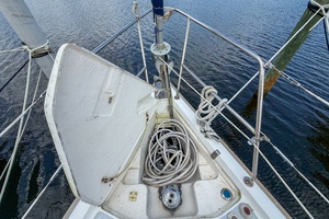 Tenacity 38ft Hunter Yacht For Sale