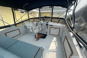 Overdraft 48ft Hatteras Yacht For Sale