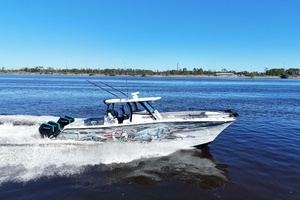 TUNNEL VIZION yacht for sale