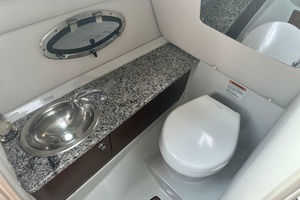 25ft Crownline Yacht For Sale
