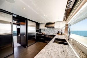 DREAMS 120ft Ocean Alexander Yacht For Sale