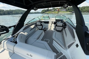 26ft Sea Ray Yacht For Sale