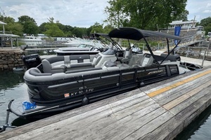 27ft Starcraft Yacht For Sale