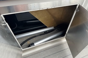 27ft Starcraft Yacht For Sale