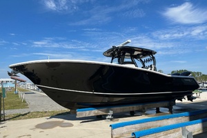 Sunset Chaser 32ft Tidewater Yacht For Sale