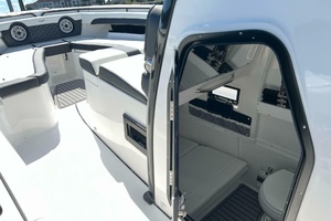 Sunset Chaser 32ft Tidewater Yacht For Sale