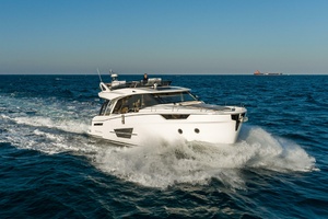 51FT (15M) GREENLINE Worth Avenue Yachts