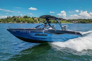 25ft Malibu Yacht For Sale
