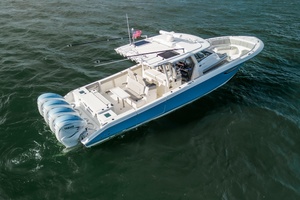 42ft Pursuit Yacht For Sale