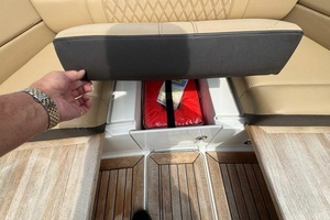 FUN DREAM 35ft Sea Ray Yacht For Sale