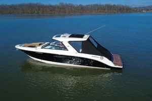 PRICED TO SELL  40ft Sea Ray Yacht For Sale