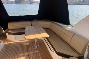 PRICED TO SELL  40ft Sea Ray Yacht For Sale