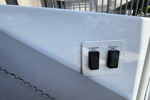 38ft Cruisers Yachts Yacht For Sale