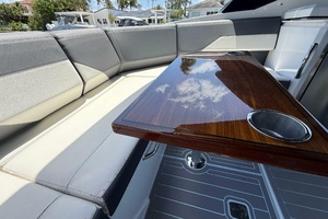 38ft Cruisers Yachts Yacht For Sale