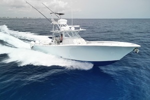 Bluefin Tales 39ft Front Runner Yacht For Sale