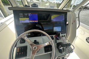 34ft Pursuit Yacht For Sale