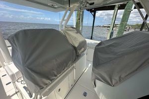 34ft Pursuit Yacht For Sale