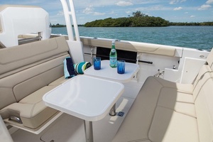 34ft Pursuit Yacht For Sale