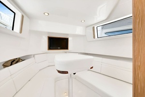 40FT (12M) PURSUIT