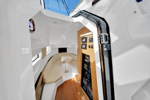 40FT (12M) PURSUIT