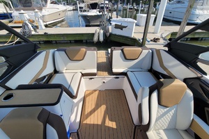 25ft Yamaha Boats Yacht For Sale