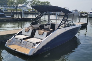 25ft Yamaha Boats Yacht For Sale