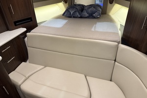 35ft Regal Yacht For Sale