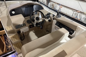 35ft Regal Yacht For Sale