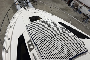35ft Regal Yacht For Sale