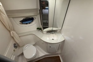 35ft Regal Yacht For Sale