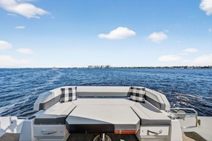 FREESTYLE 9 50ft Cruisers Yachts Yacht For Sale