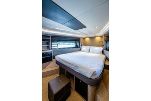 51ft Azimut Yacht For Sale