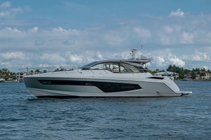 51ft Azimut Yacht For Sale