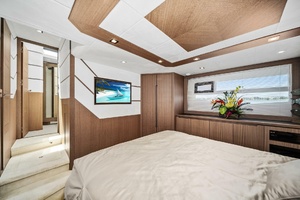 58FT (17M) GALEON