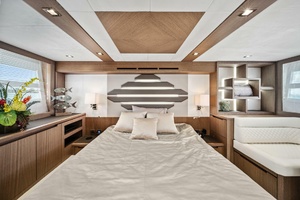 58FT (17M) GALEON