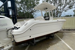 24ft Robalo Yacht For Sale