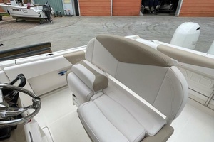 24ft Robalo Yacht For Sale