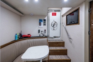83FT (25M) CHEOY LEE
