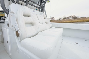 37FT (11M) FREEMAN